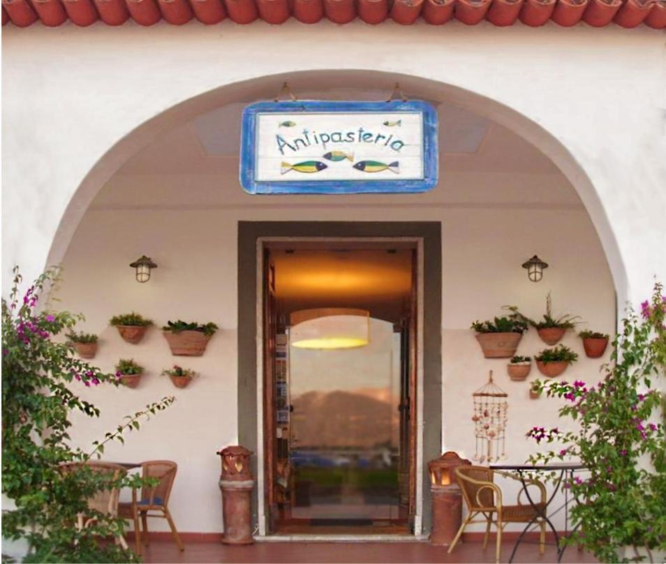 Hotel Sette Archi Bocca di Magra Buitenkant foto