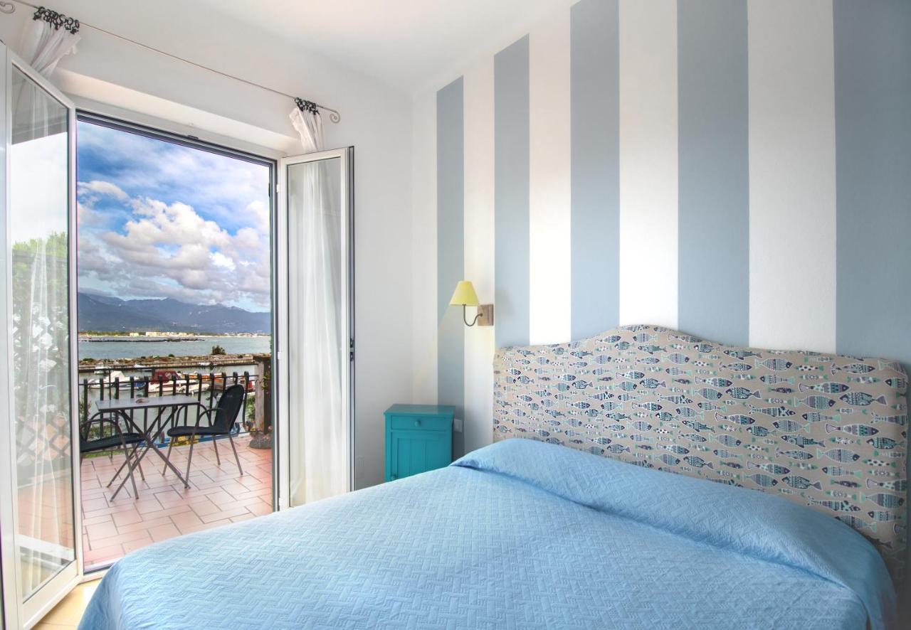 Hotel Sette Archi Bocca di Magra Buitenkant foto