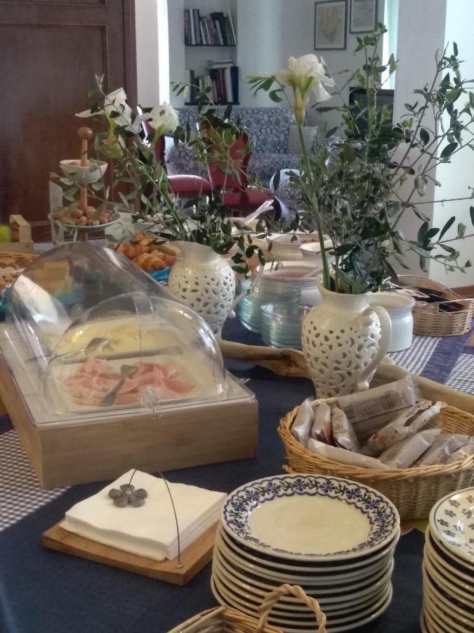 Hotel Sette Archi Bocca di Magra Buitenkant foto