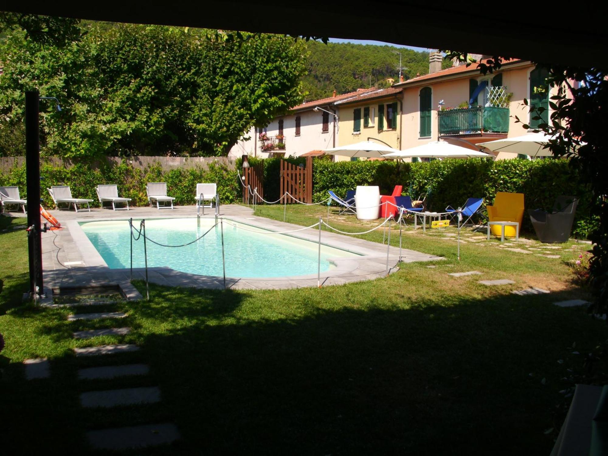Hotel Sette Archi Bocca di Magra Buitenkant foto