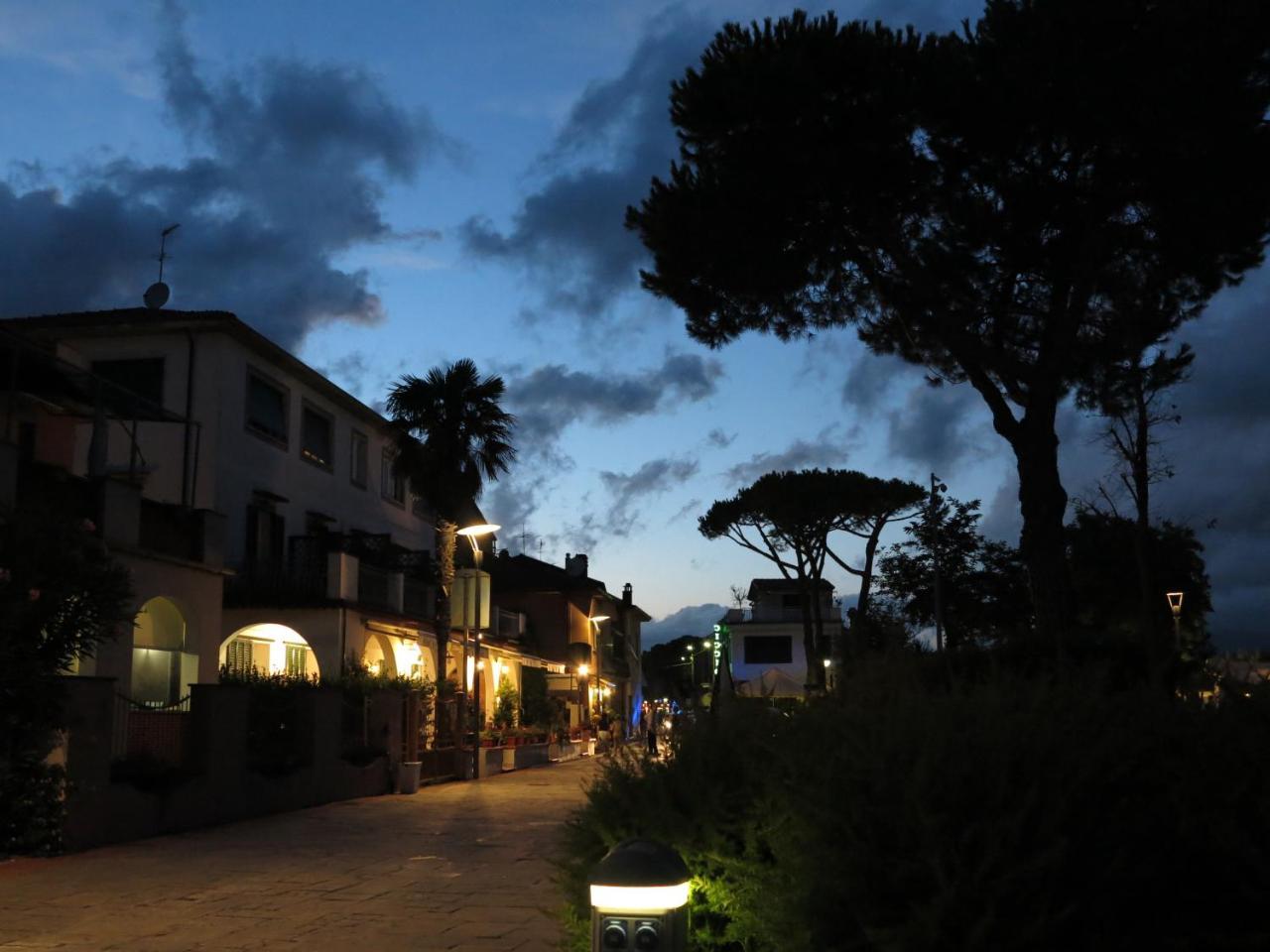 Hotel Sette Archi Bocca di Magra Buitenkant foto